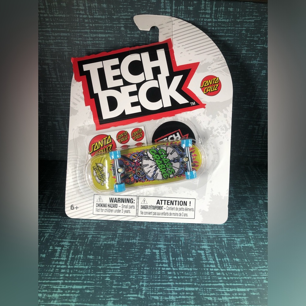 New RARE Tech Deck SANTA CRUZ Skateboards Fingerboards Claus Grabke Model